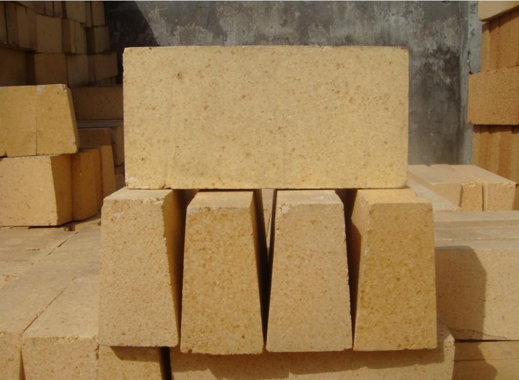 与下游众多医药、保健品企业等建立起长期稳定的合作关系